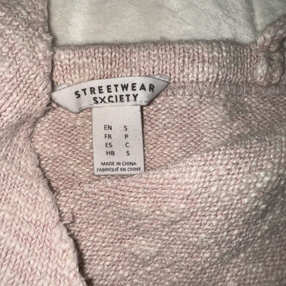 STREETWEAR SOCIETY Pink knitted crop top, spaghetti strap. Size S - Picture 2 of 2